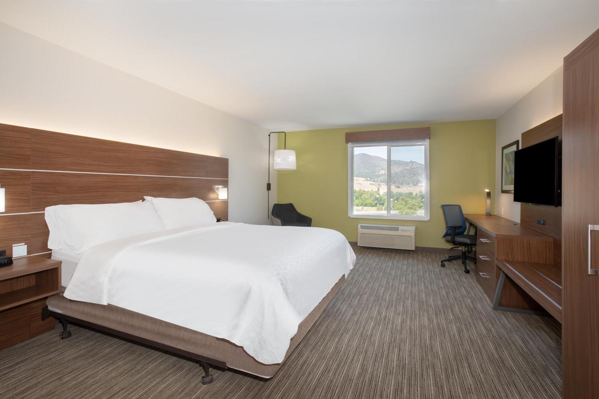 King Room Mobility Access or Hearing Accessible